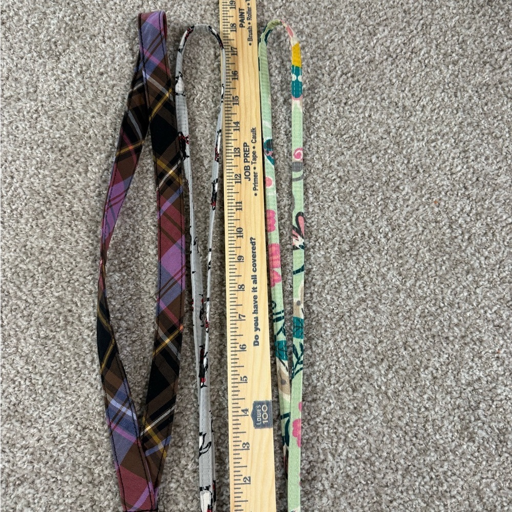Vera Bradley Fabric Lanyards – Set of 3 floral plaid and penguin keychain - Picture 5 of 5